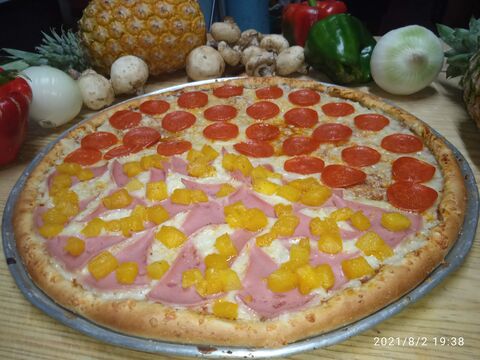 Pizzería SANTOS image 1
