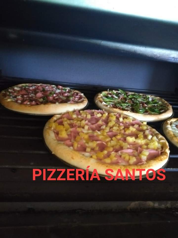 Pizzería SANTOS image 3