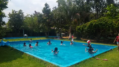 Marisquería “La Escondida” image 8