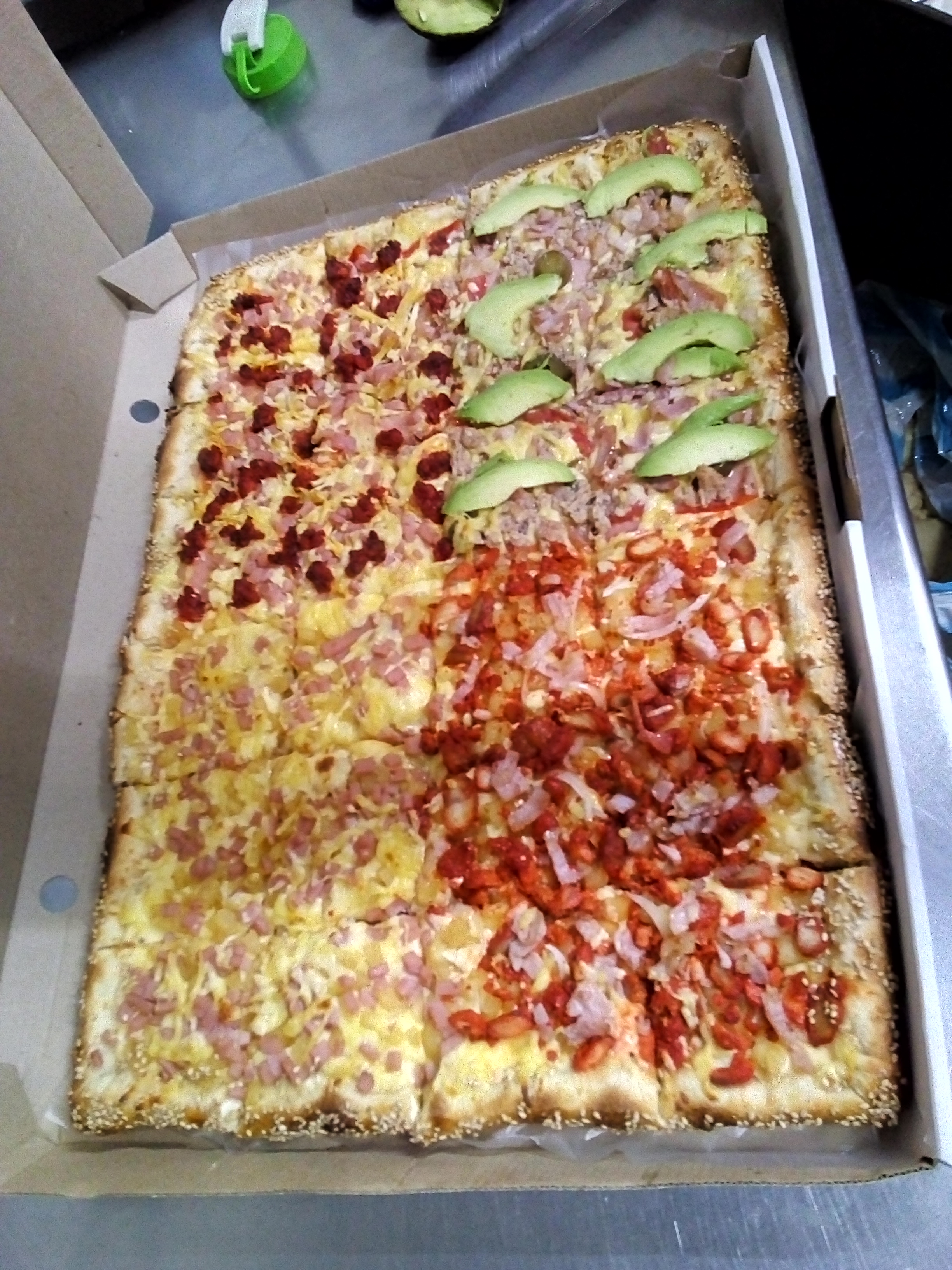 Antonios Pizza image 4