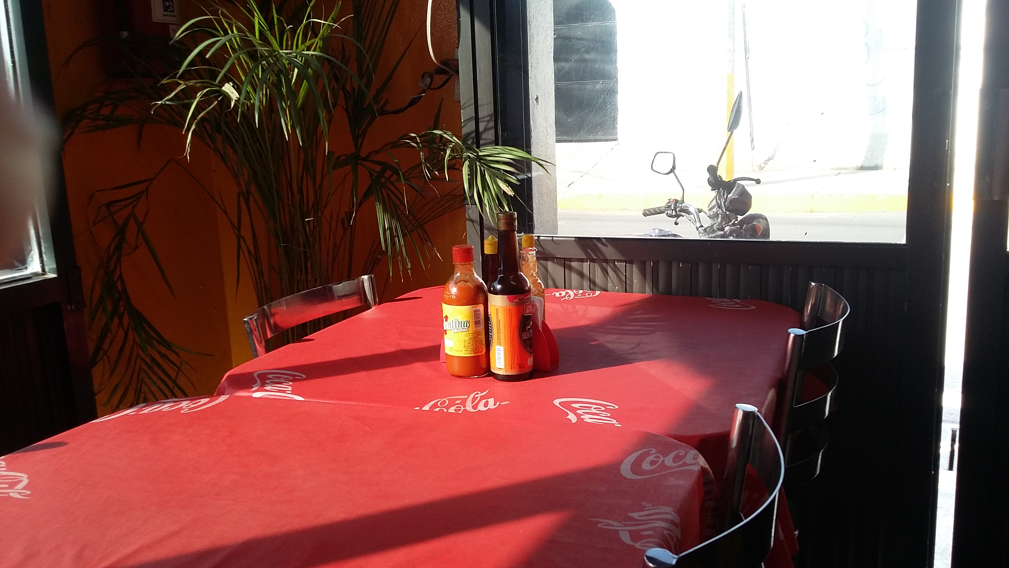 Antonios Pizza image 7