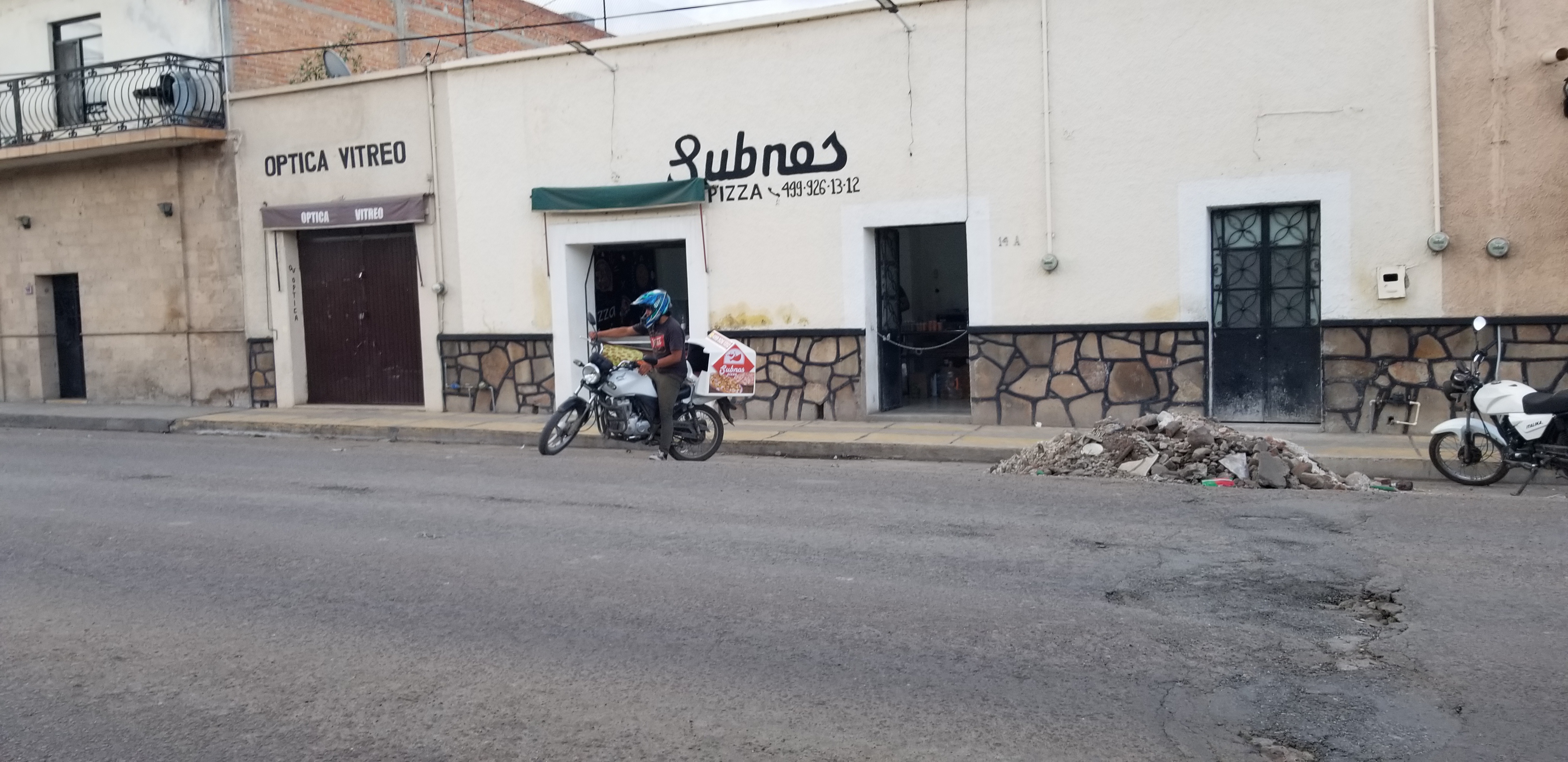 Subnos pizza image 1