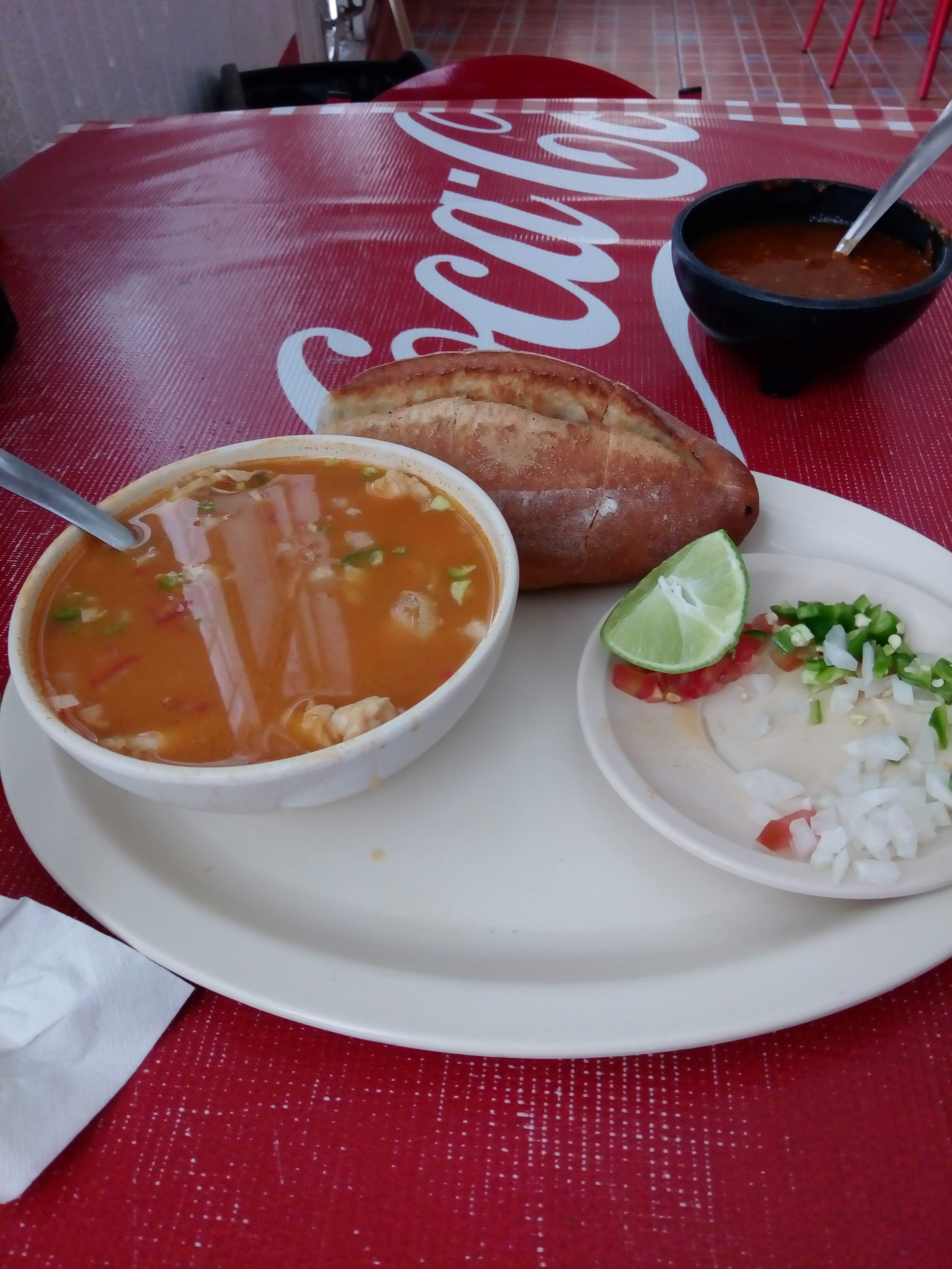 Mariscos La Cumbre de Villanueva image 3