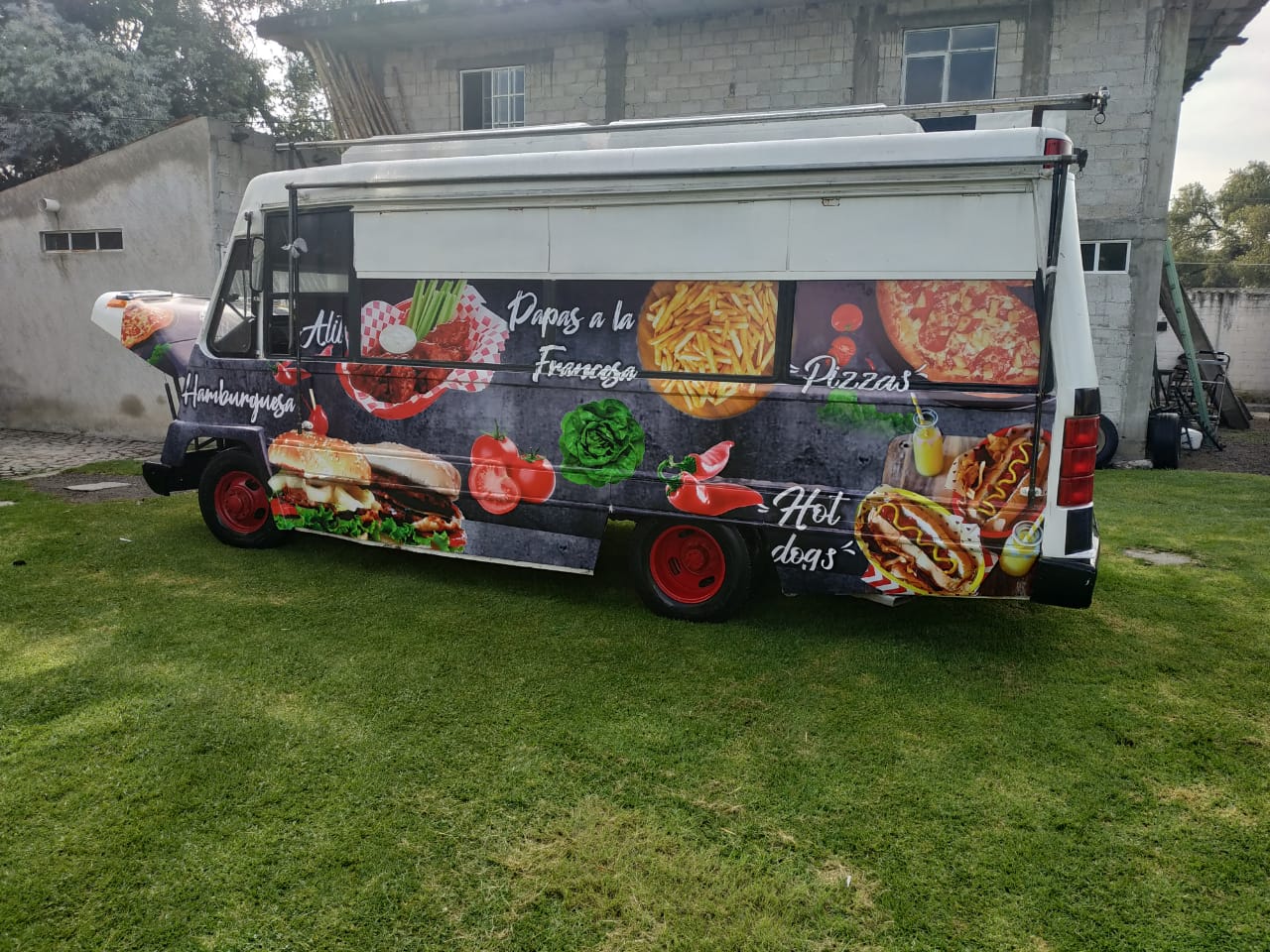 Food truck image 9