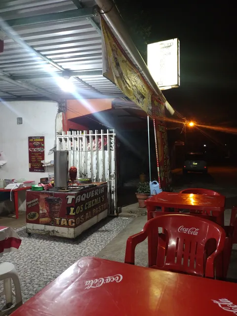 Los Chemas Taqueria image 7
