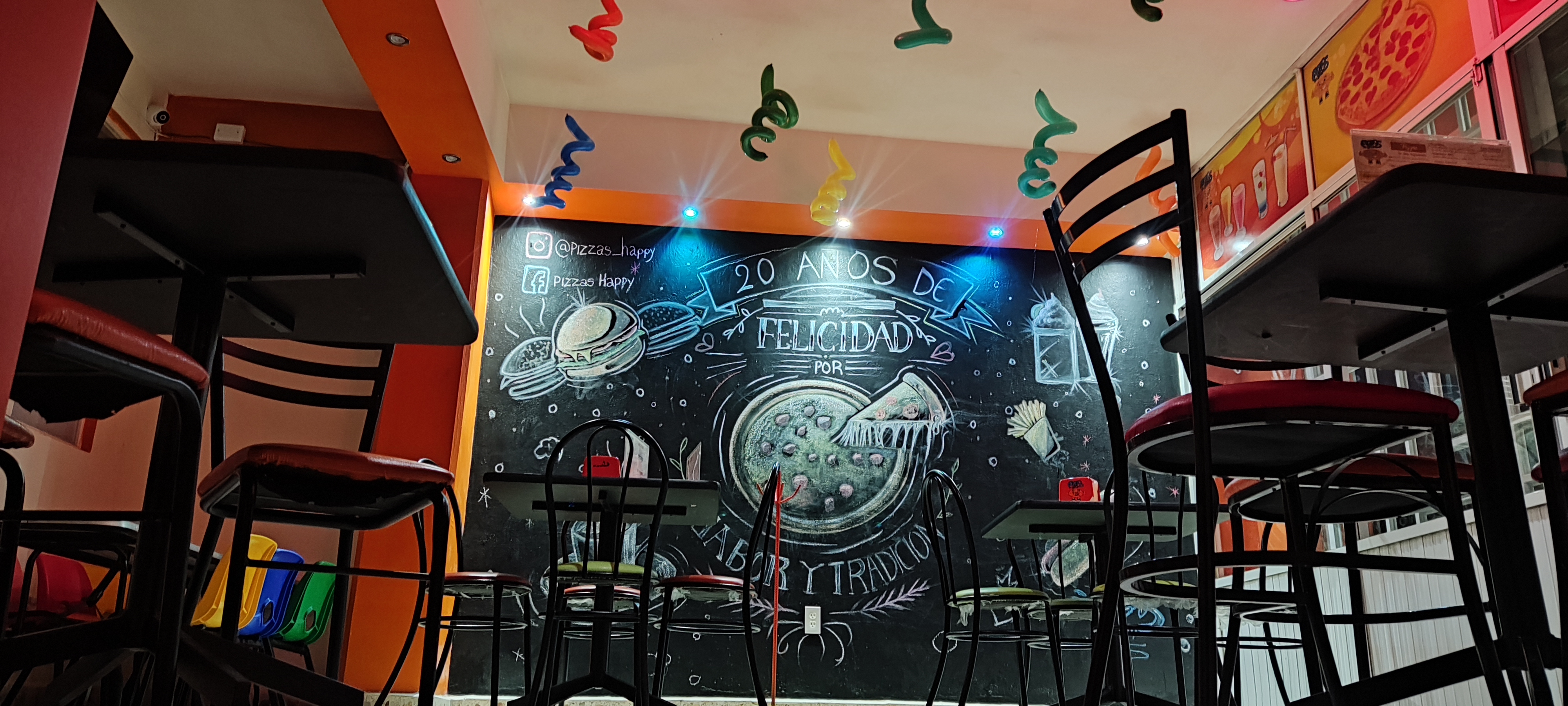 Pizzas Happy image 8