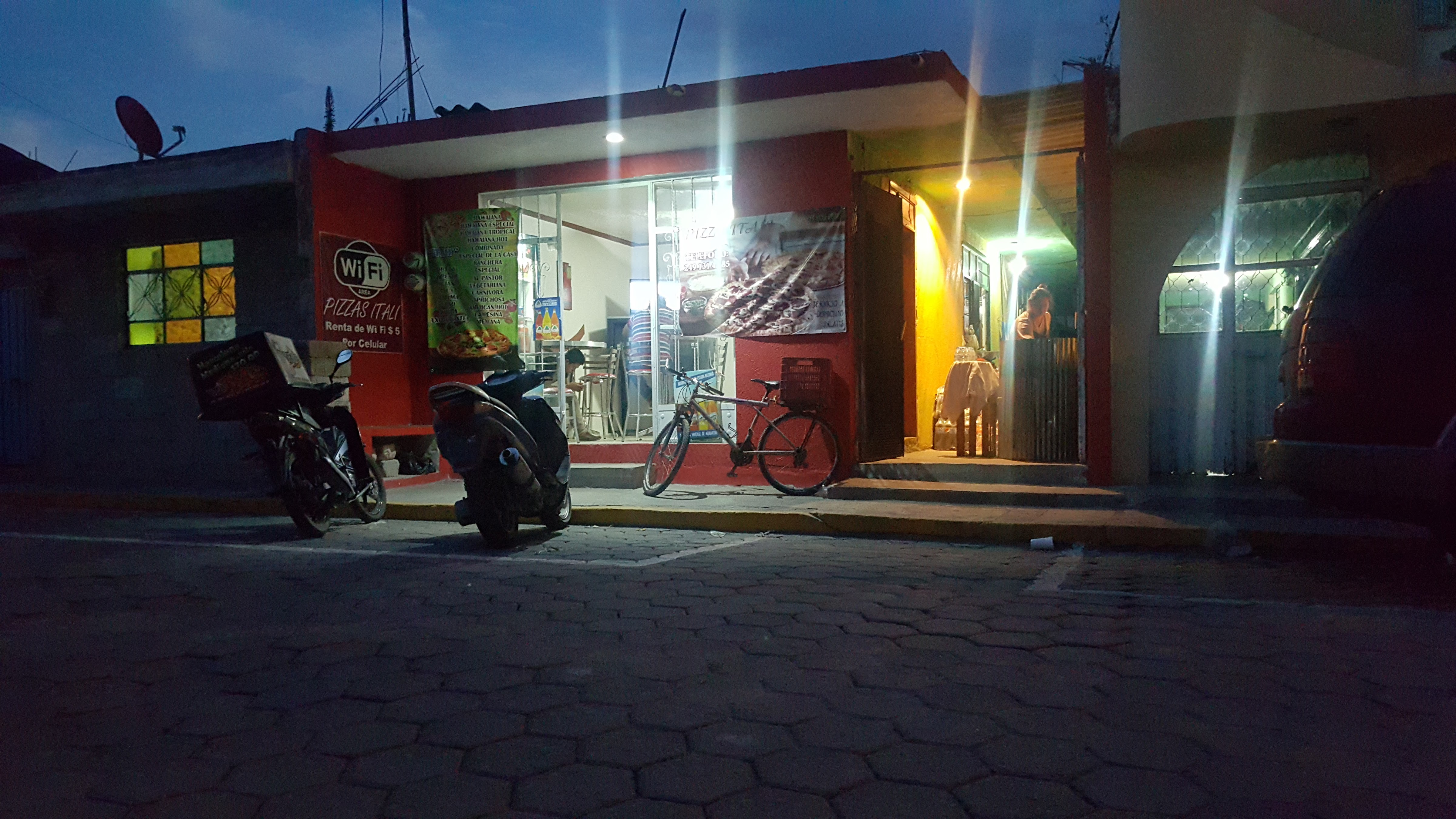 Pizzas Italy image 3