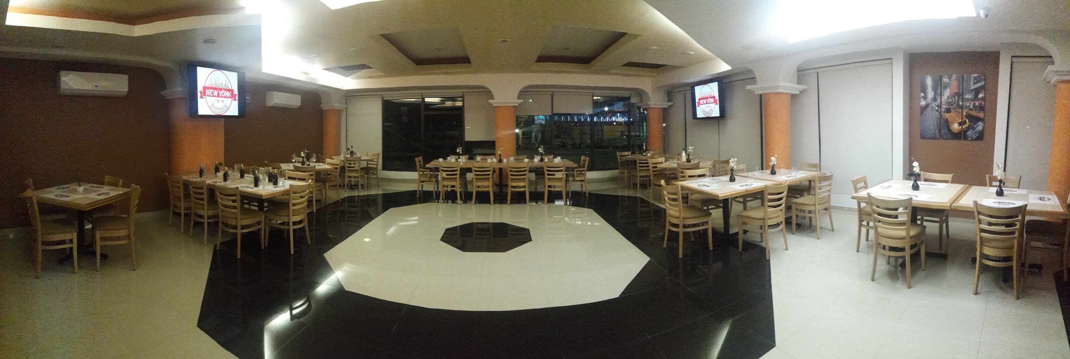 Restaurante Bar Manhatan image 1