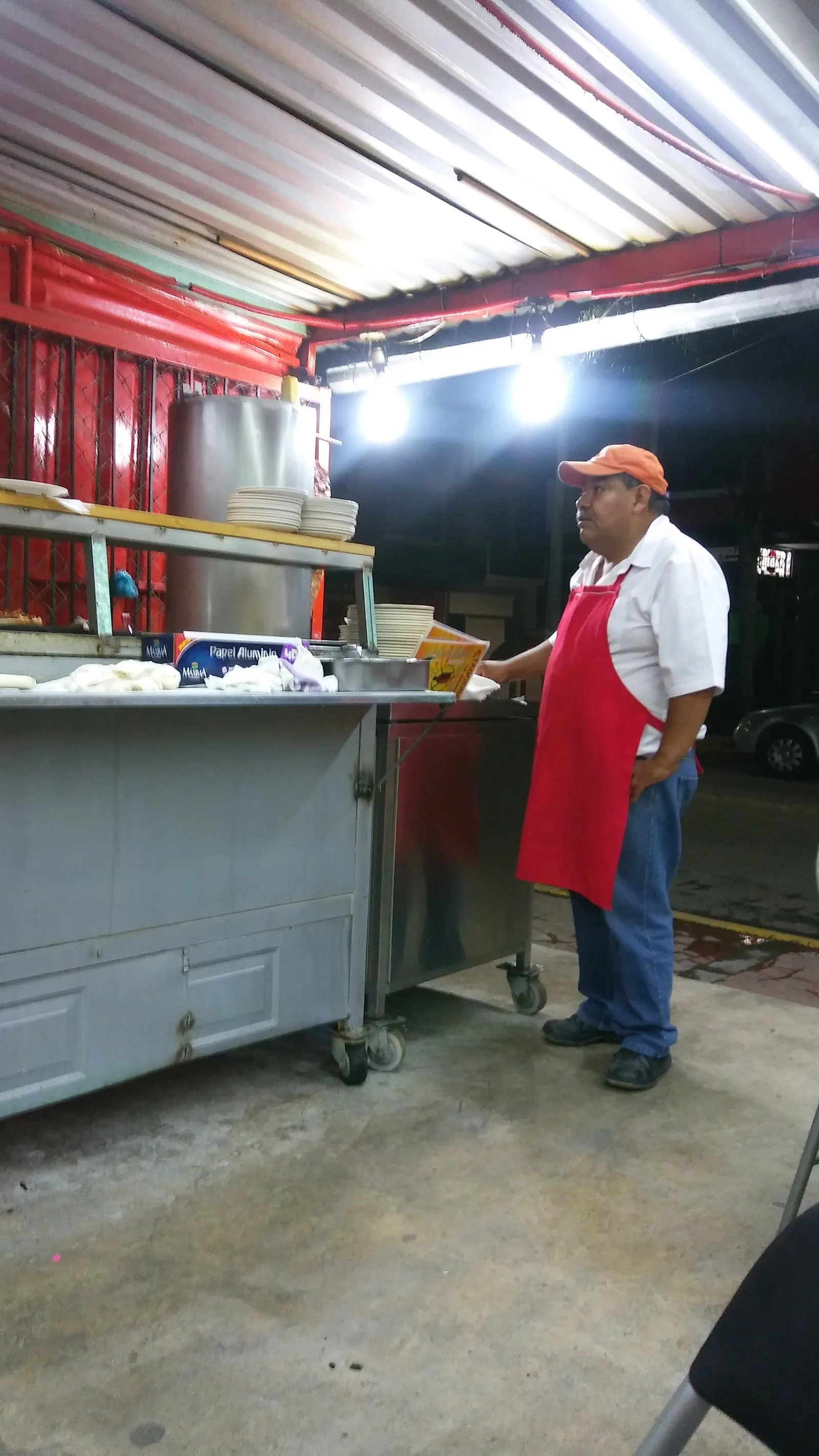 TAQUERIA "LA ORIENTAL" image 3