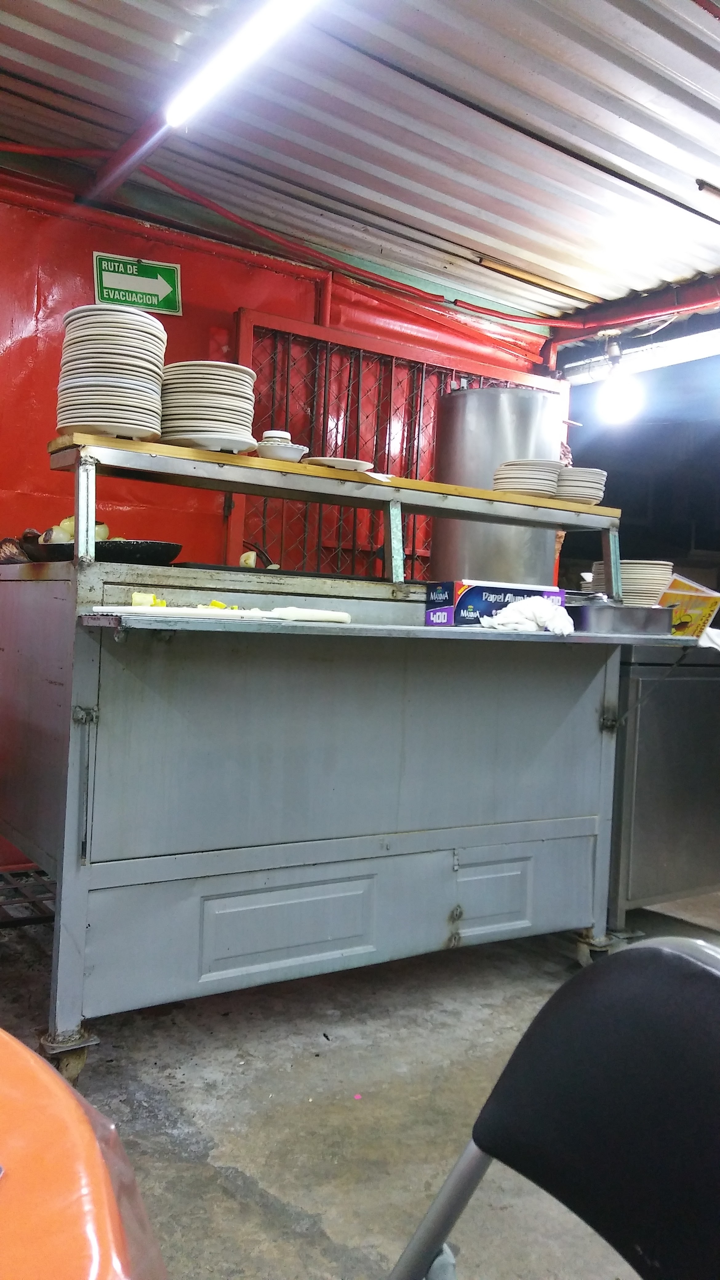 TAQUERIA "LA ORIENTAL" image 6