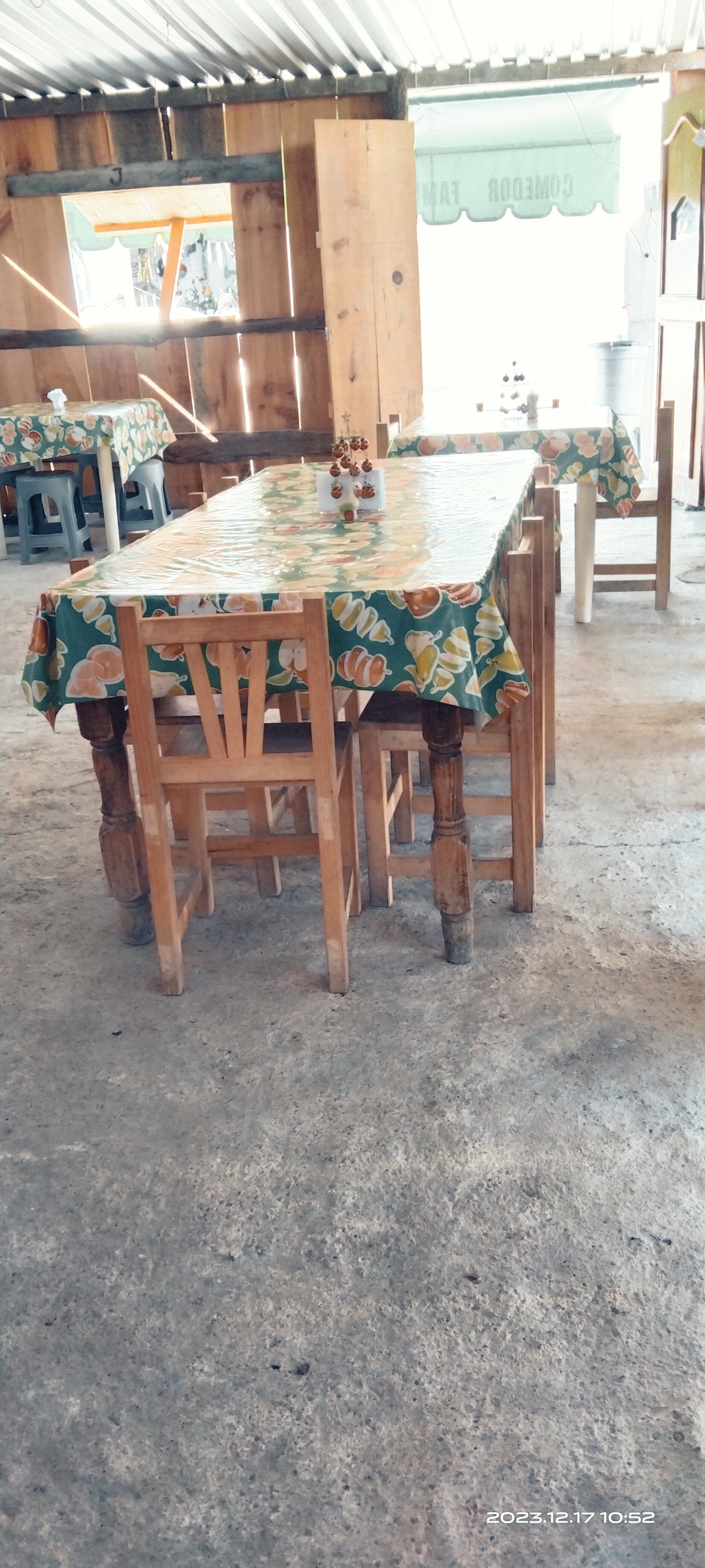 COMEDOR FAMILIAR MI LINDO TIERRA BLANCA image 1