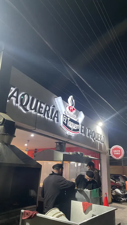 El Taquero image 3