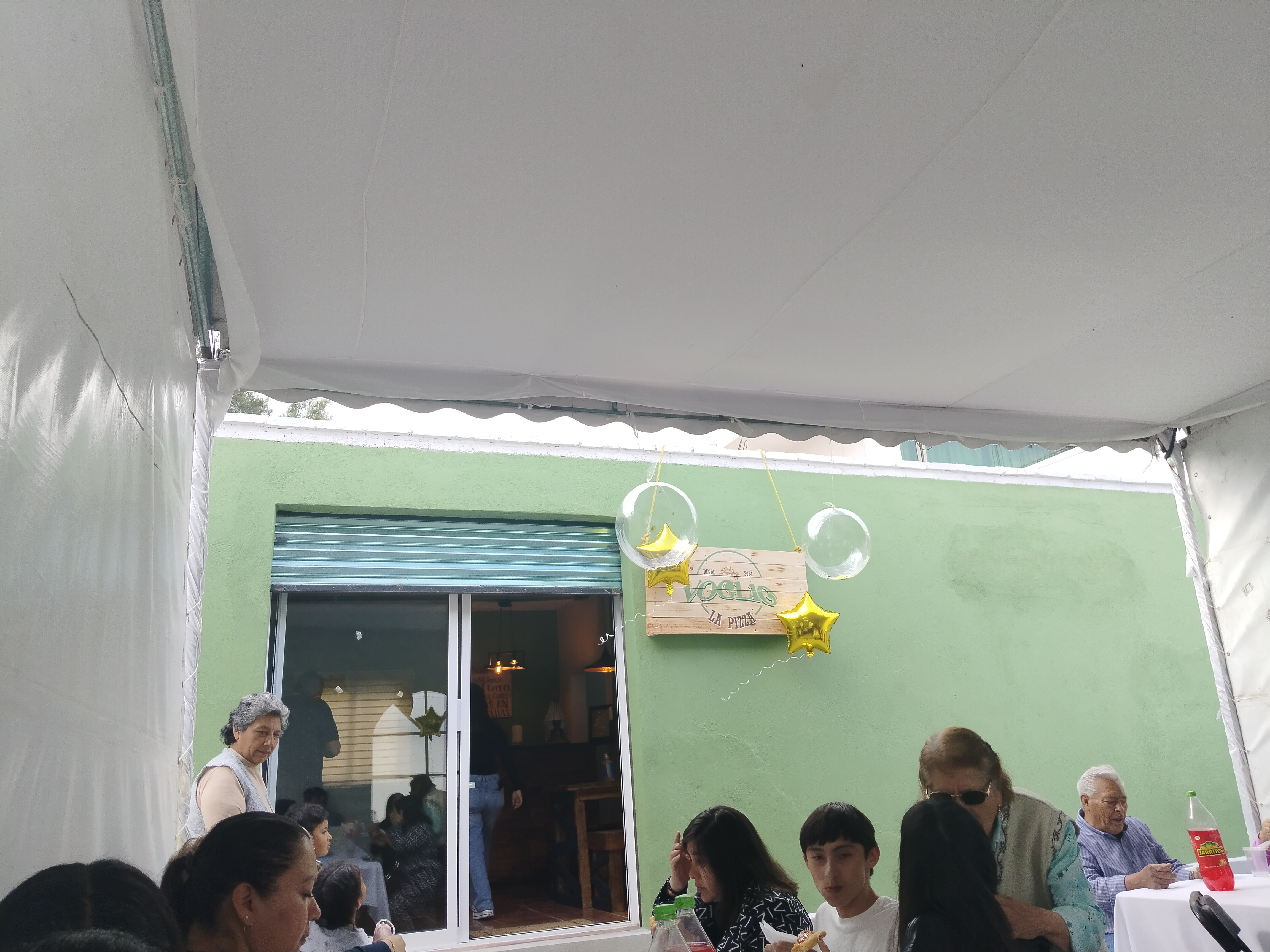 Pizzería Voglio image 1