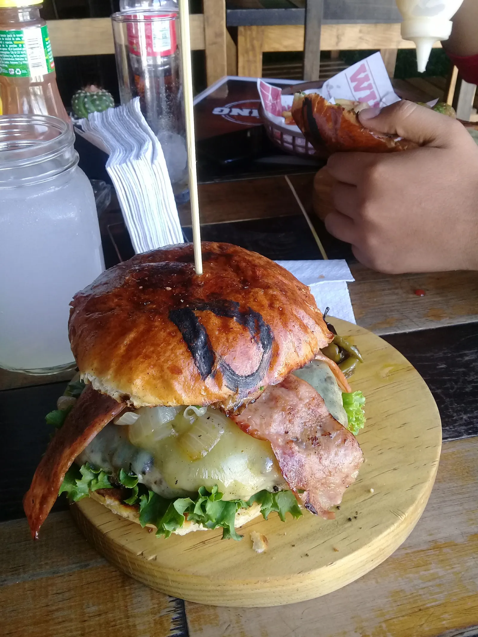 El Dining image 4