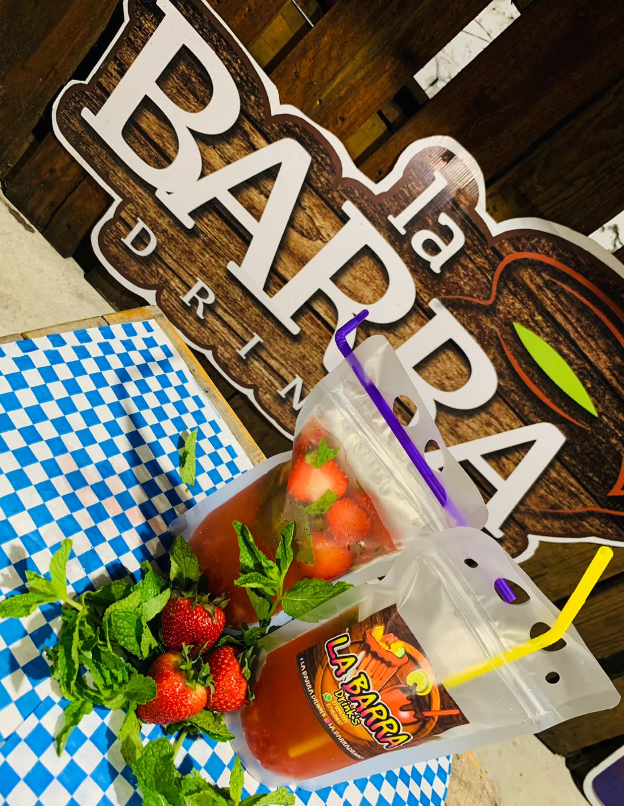 La barra Drinks image 6