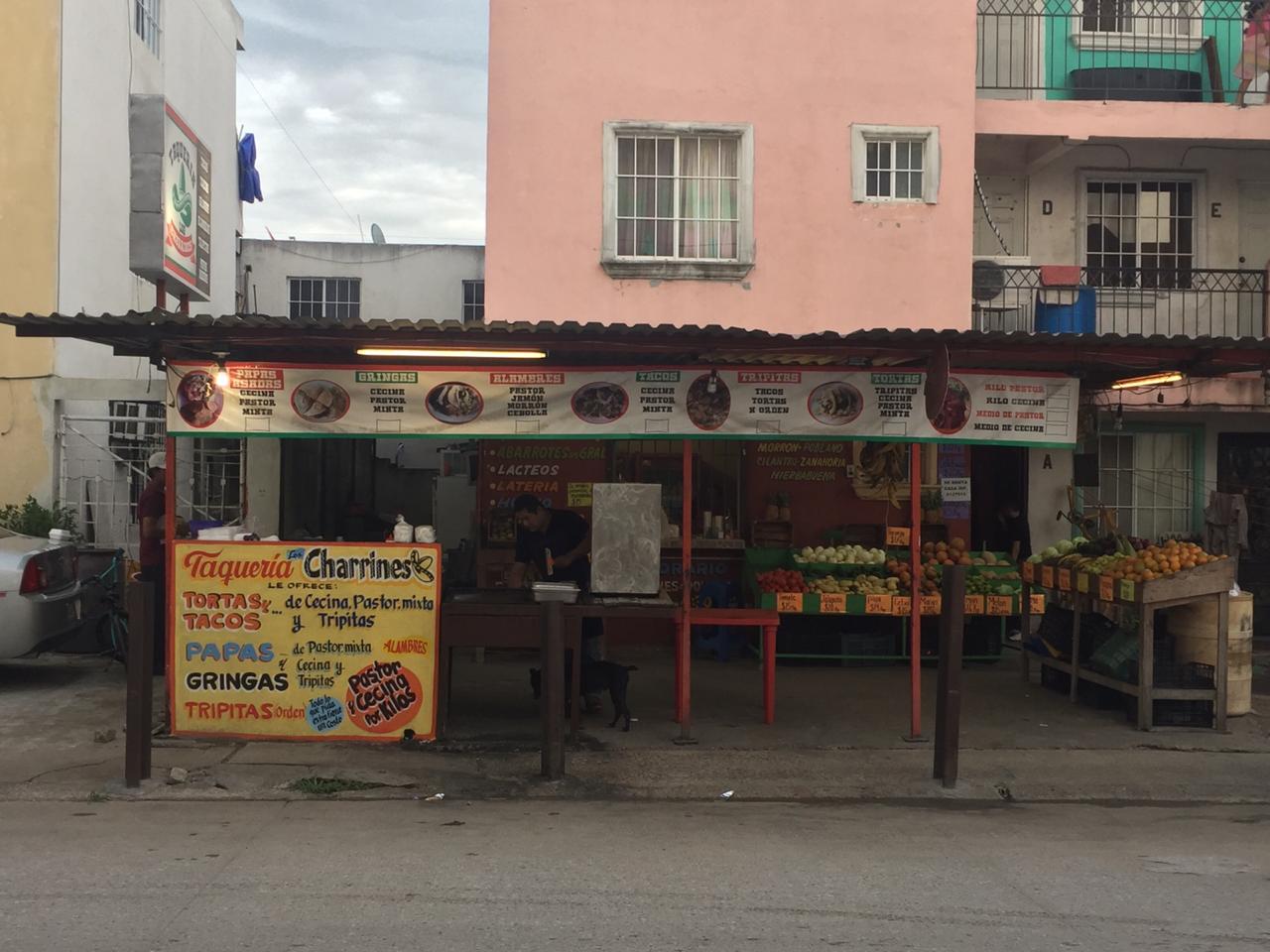Taqueria "Los charrines" image 3