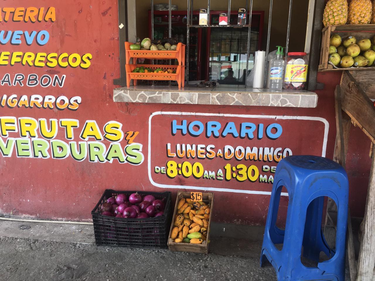 Taqueria "Los charrines" image 4