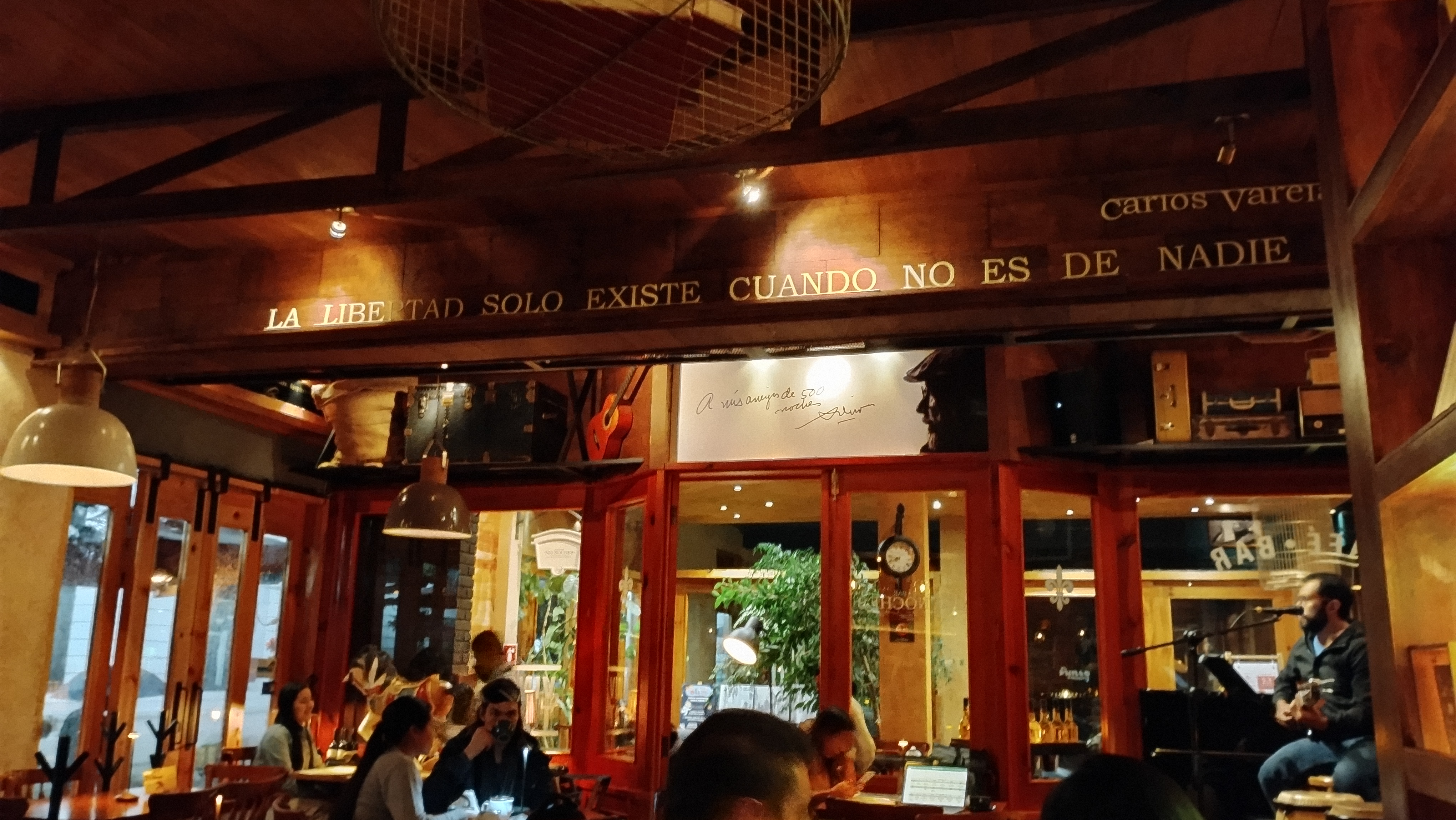 Café Bar 500 Noches image 8