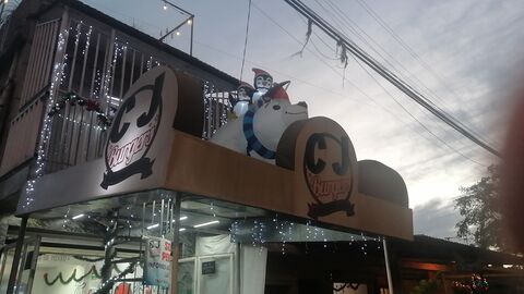 CJ Burgers image 4
