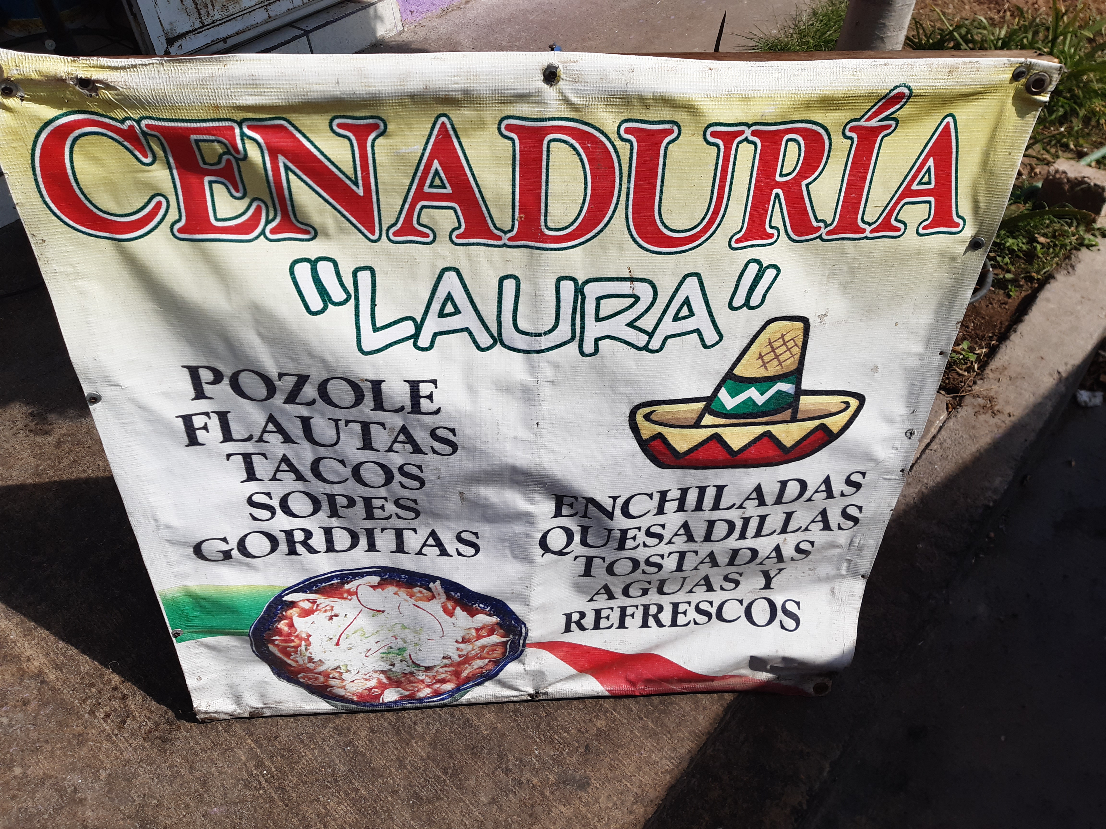 Cenaduria Laura" image 8