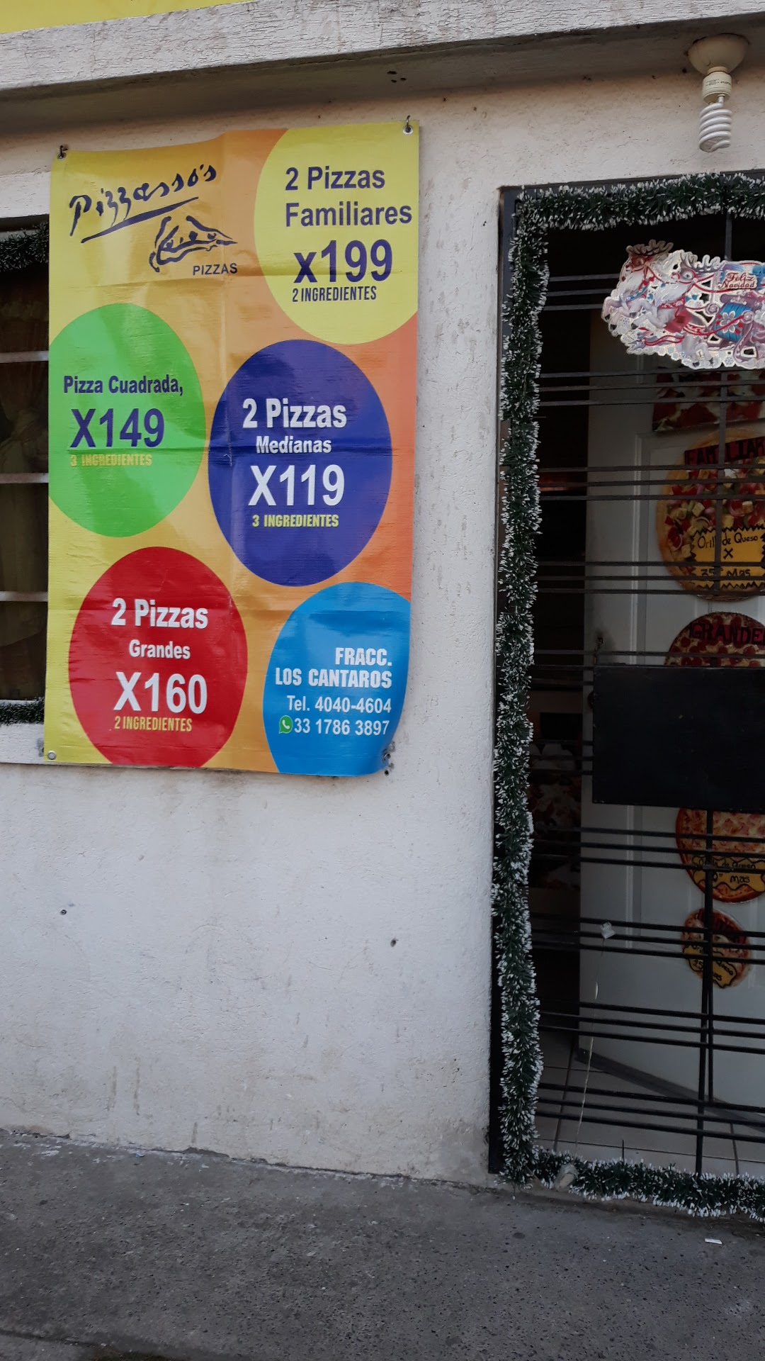 Pizzassos Pizzas Suc. Los Cantaros image 8