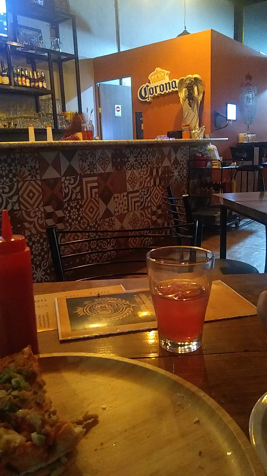 Cervecería Autódromo Pizza a la leña y Alitas image 9