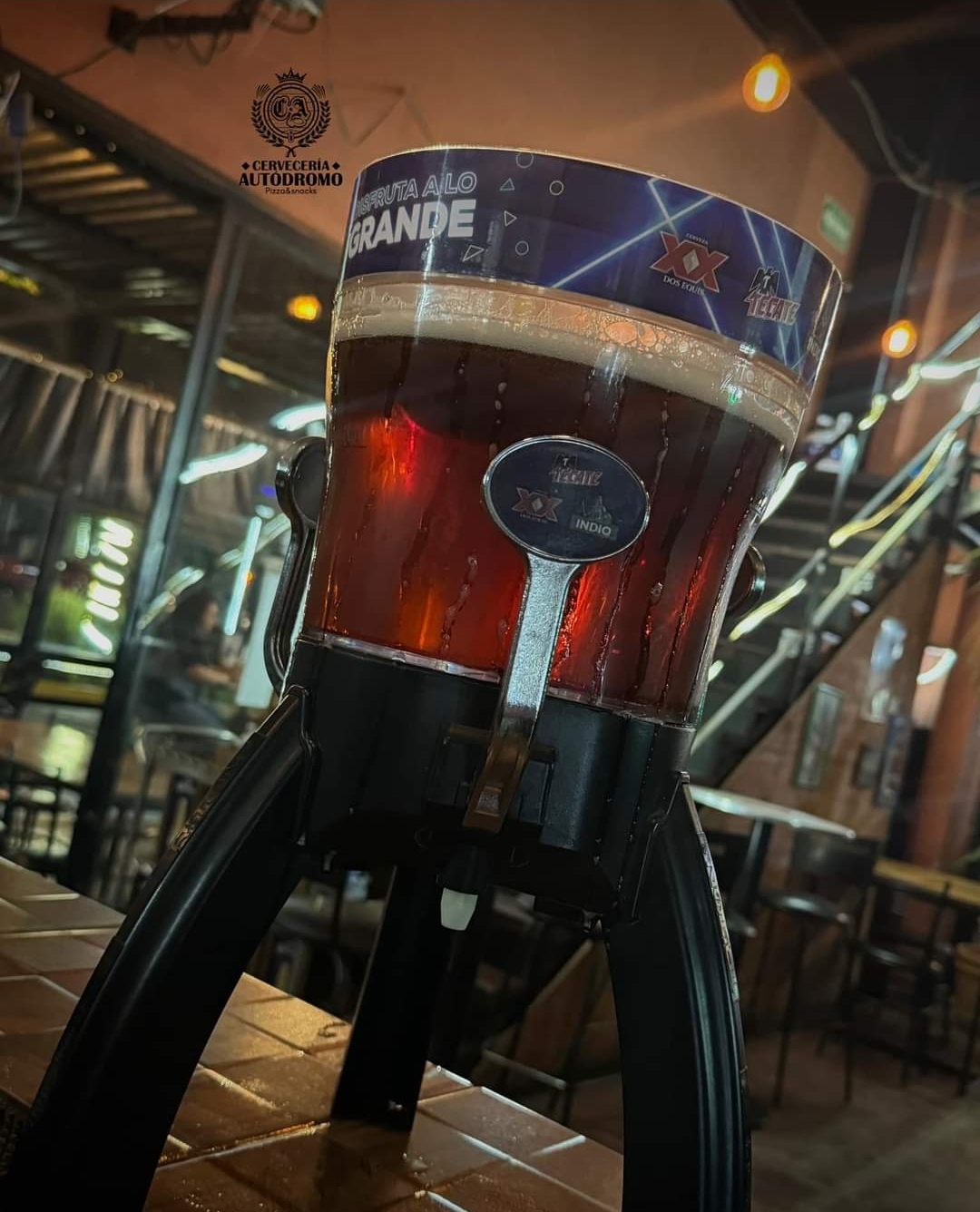 Cervecería Autódromo Pizza a la leña y Alitas image 10