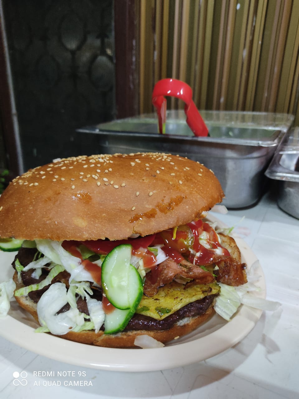 Hamburguesas al carbon/alitas/papas gajo y ala francesa image 2