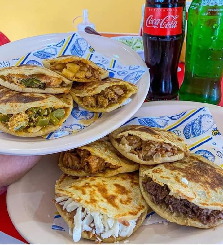 Gorditas Don Héctor image 1