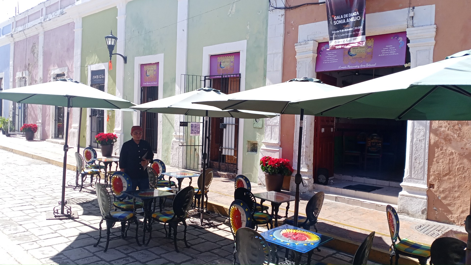 Restaurant & Gallery Luz de Luna image 1