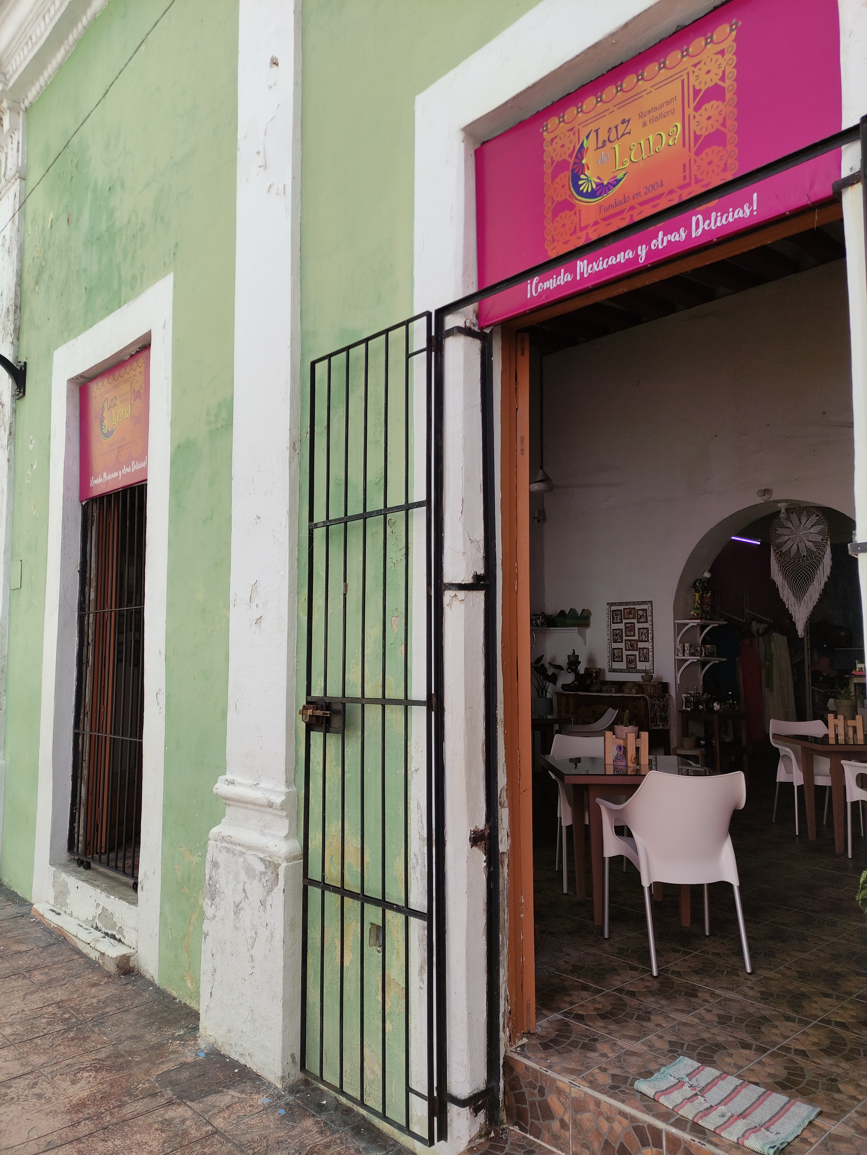 Restaurant & Gallery Luz de Luna image 5