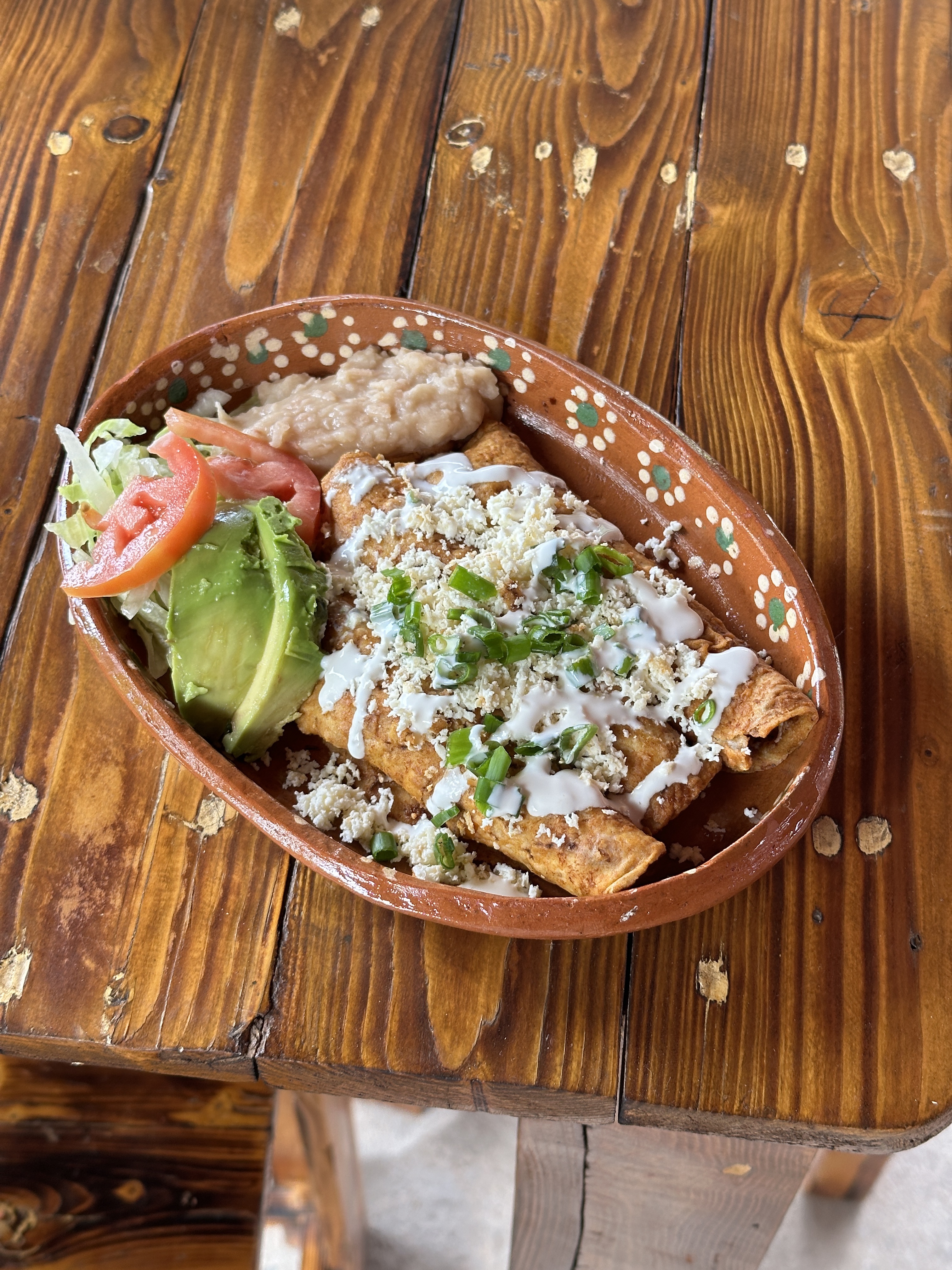 Burritos y Guisos Sanalona image 1