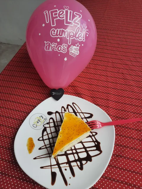 Creppy Caff image 7