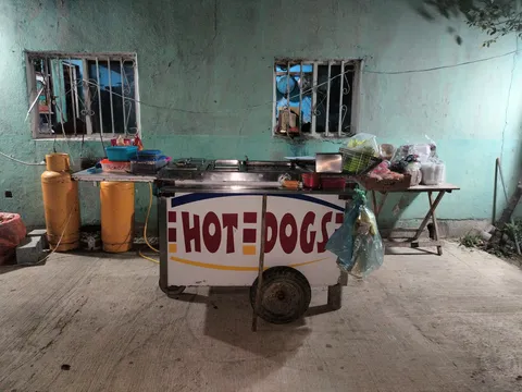 HOT - DOGS Y HAMBURGUESAS DOÑA DEYSI DAMAS image 1