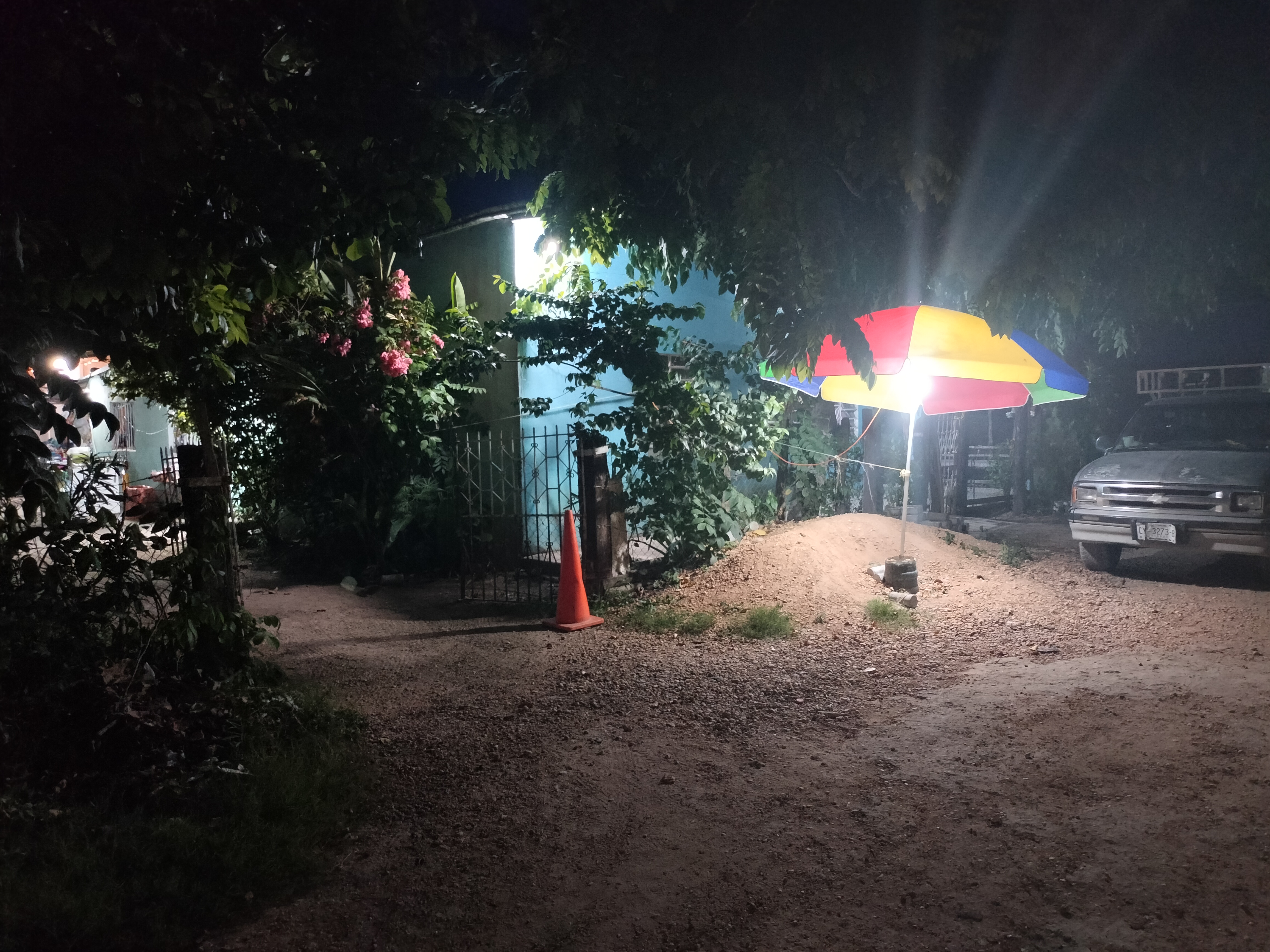 HOT - DOGS Y HAMBURGUESAS DOÑA DEYSI DAMAS image 2