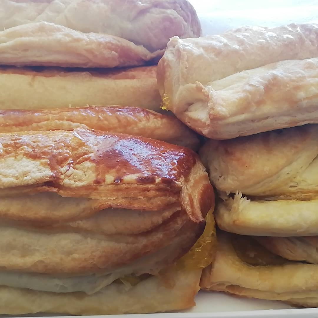 Pizza y Alitas la Estación image 2