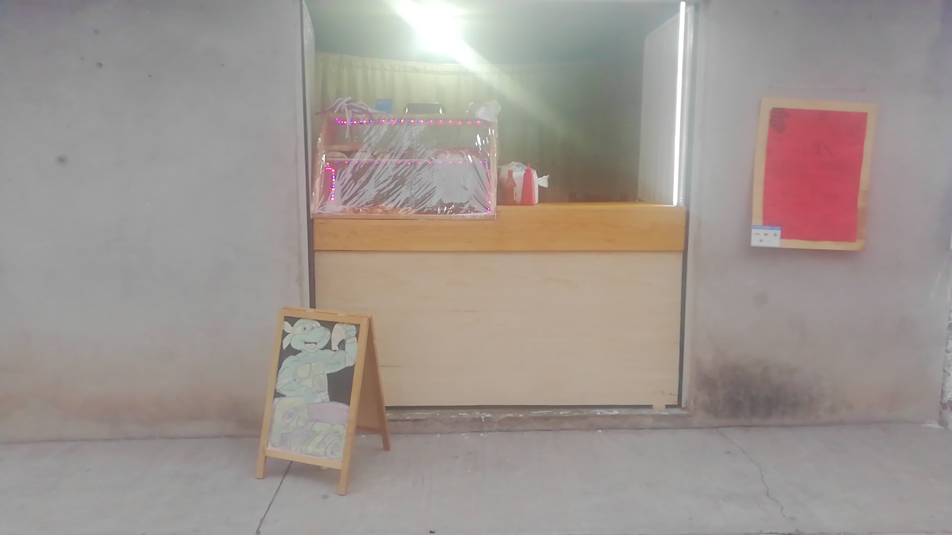 Pizza y Alitas la Estación image 10