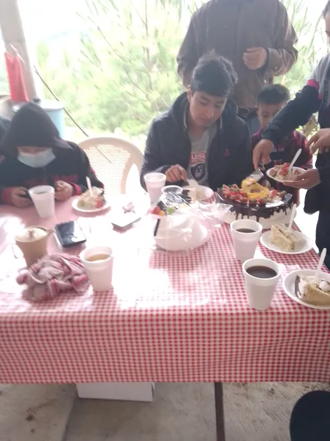 Antojitos Las Piñitas image 6