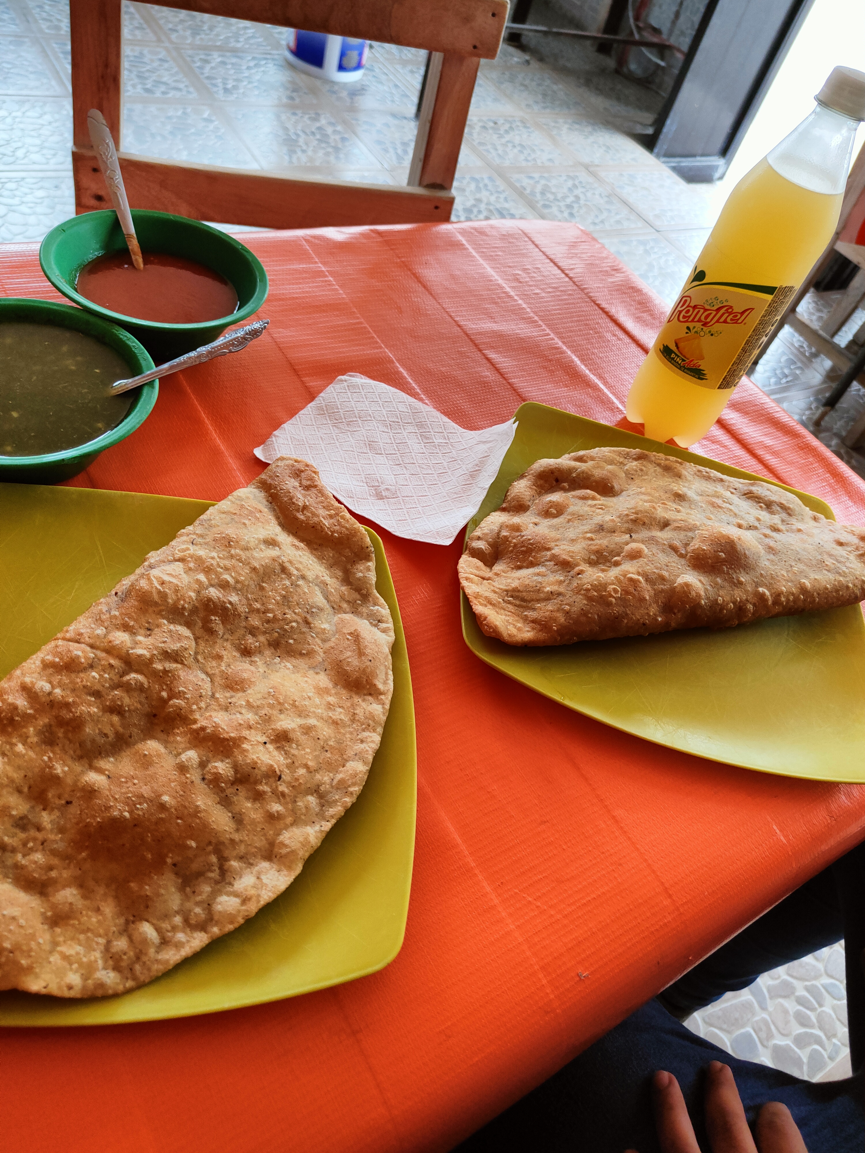 Empanadotas de la Vicente López. image 3