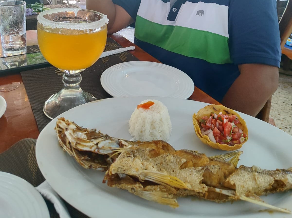 Las Delicias Marinas image 8