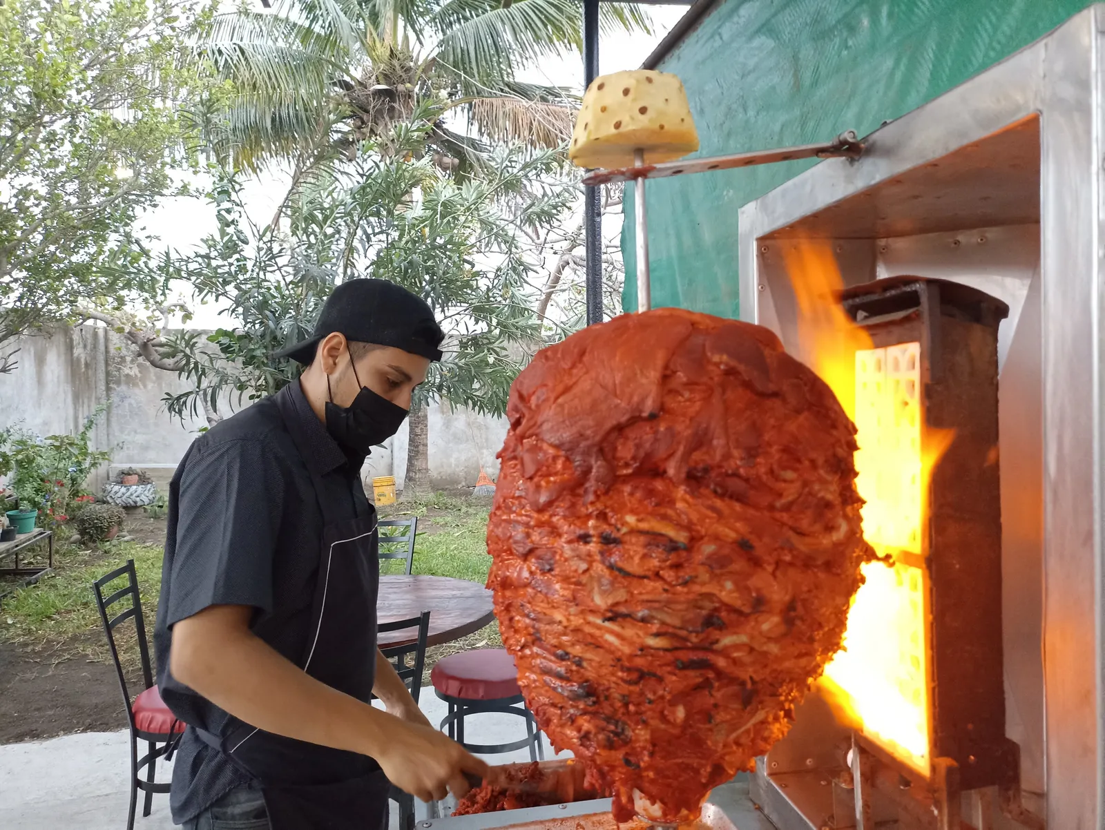 Taquería la libre image 3