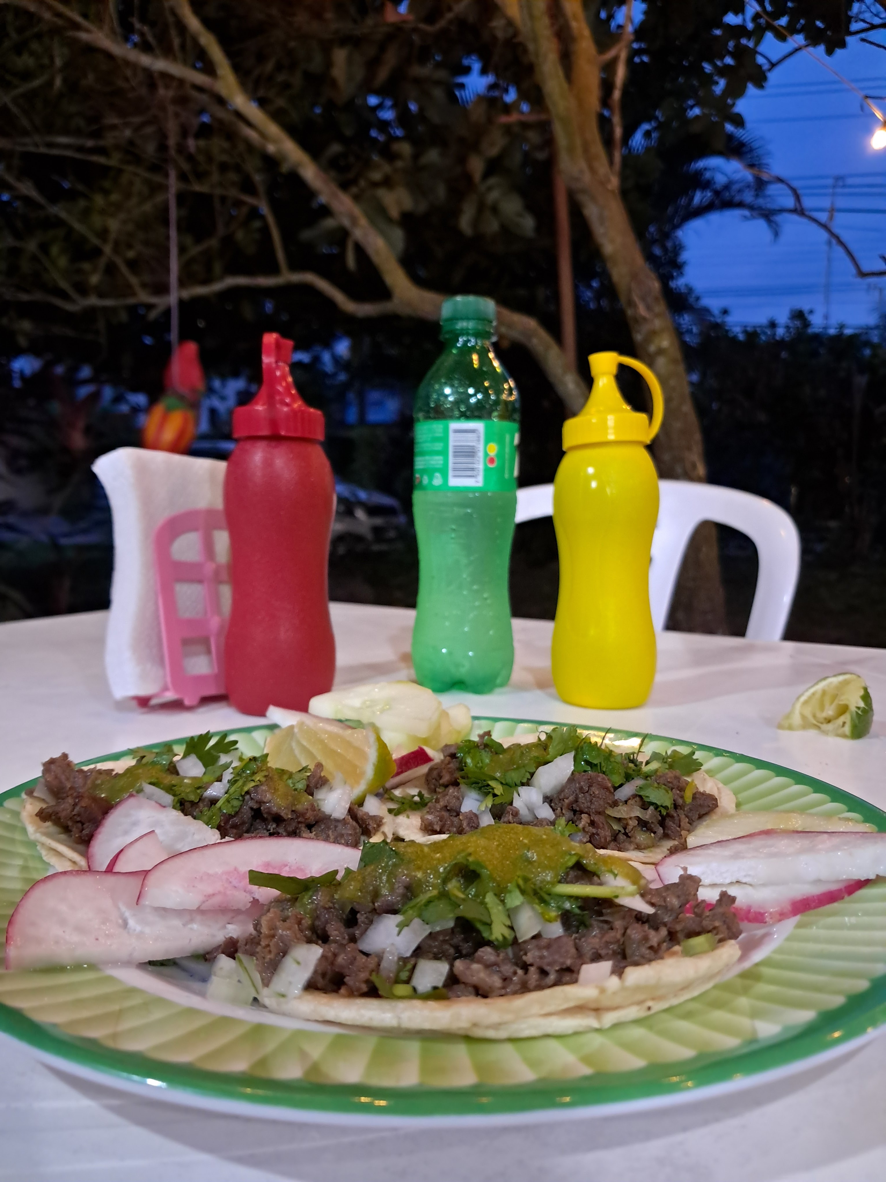 EL RICO TACO image 2