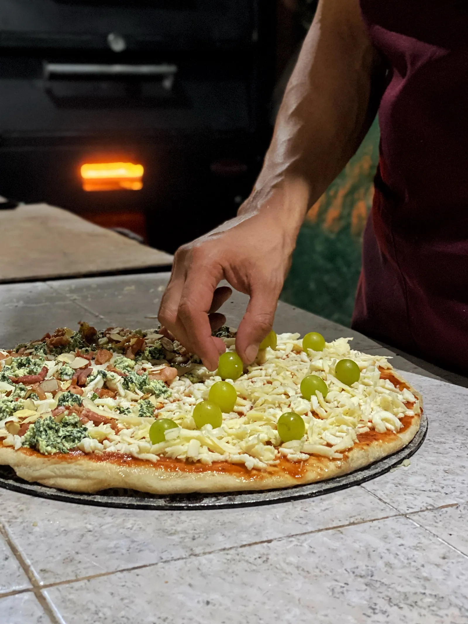 Royale Pizza + Burger image 4