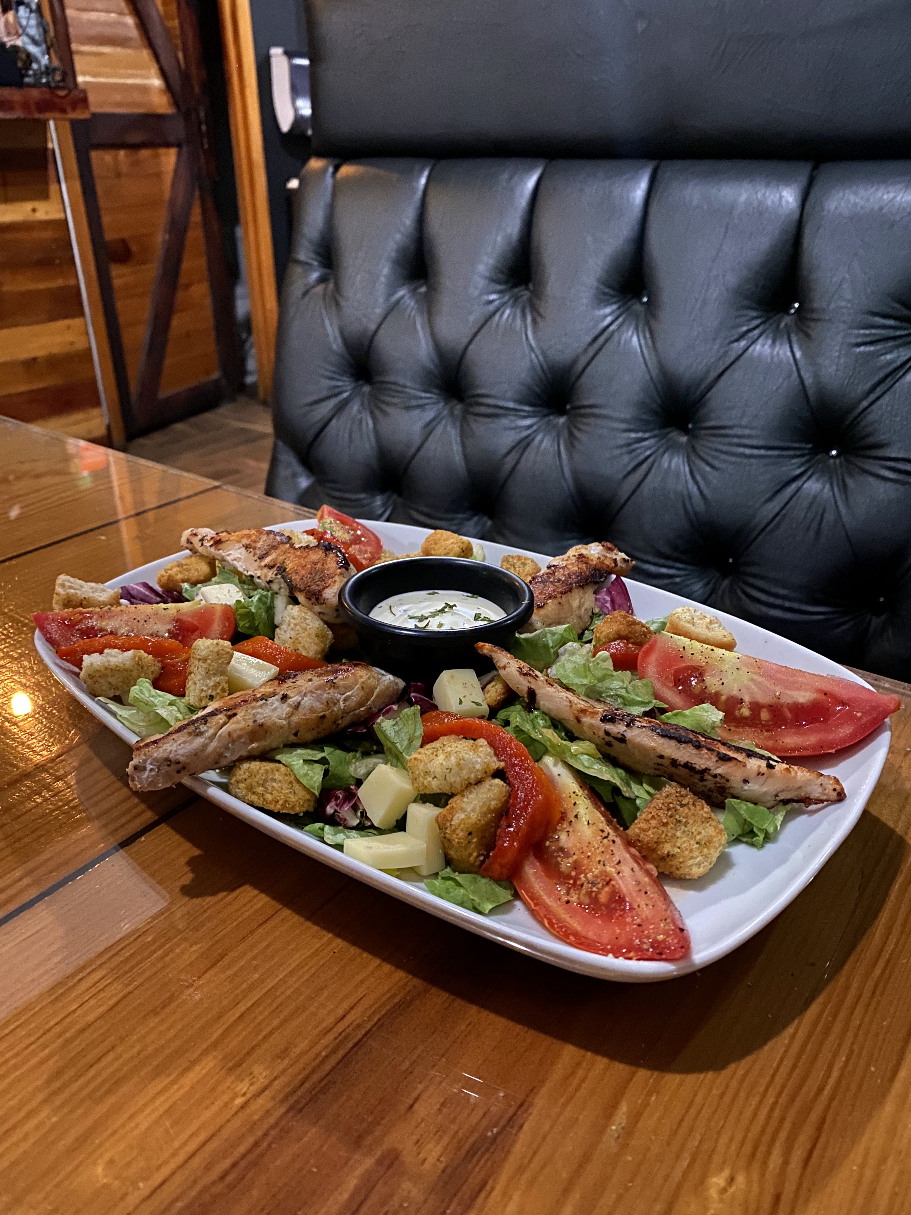 Royale Pizza + Burger image 7