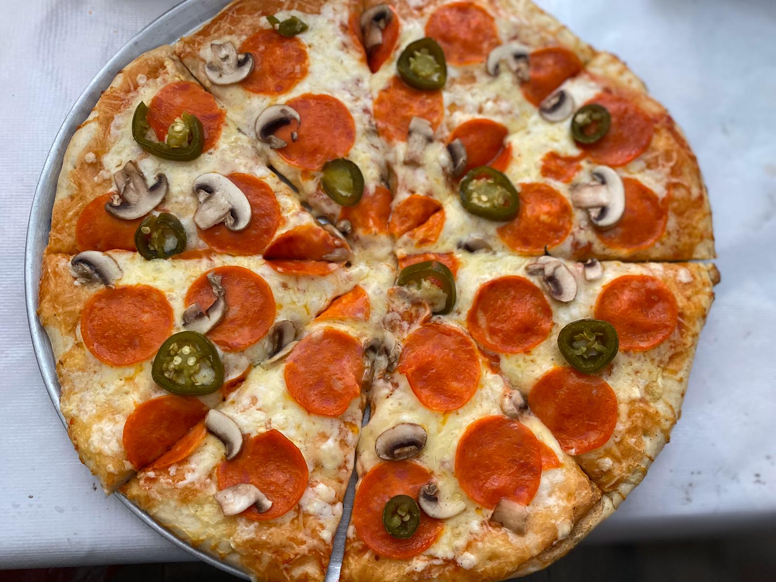 La Terraza Pizzas & Hamburguesas image 1