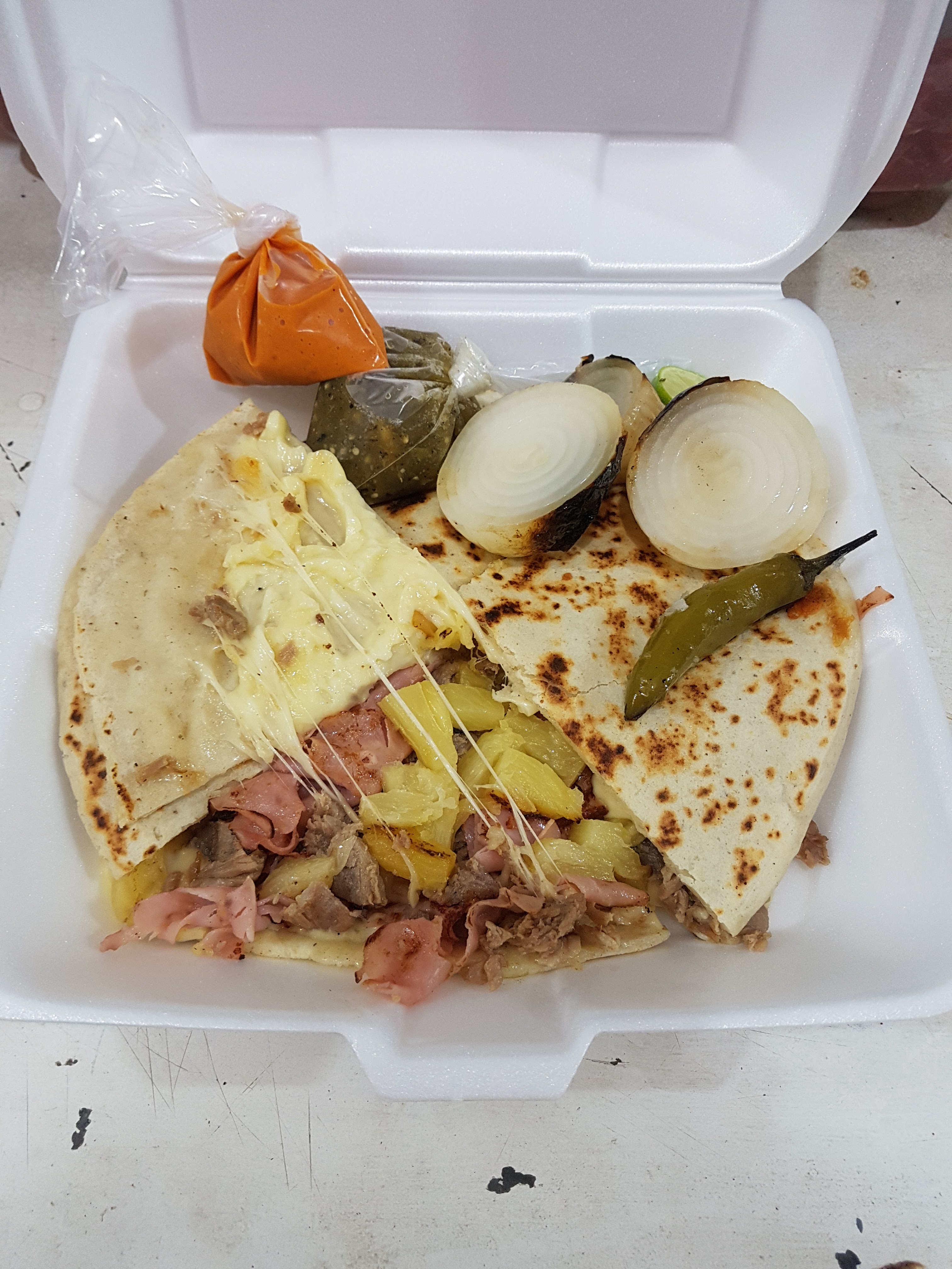 Hamburguesas, Tortas y Carnes Asadas TITANIC image 4