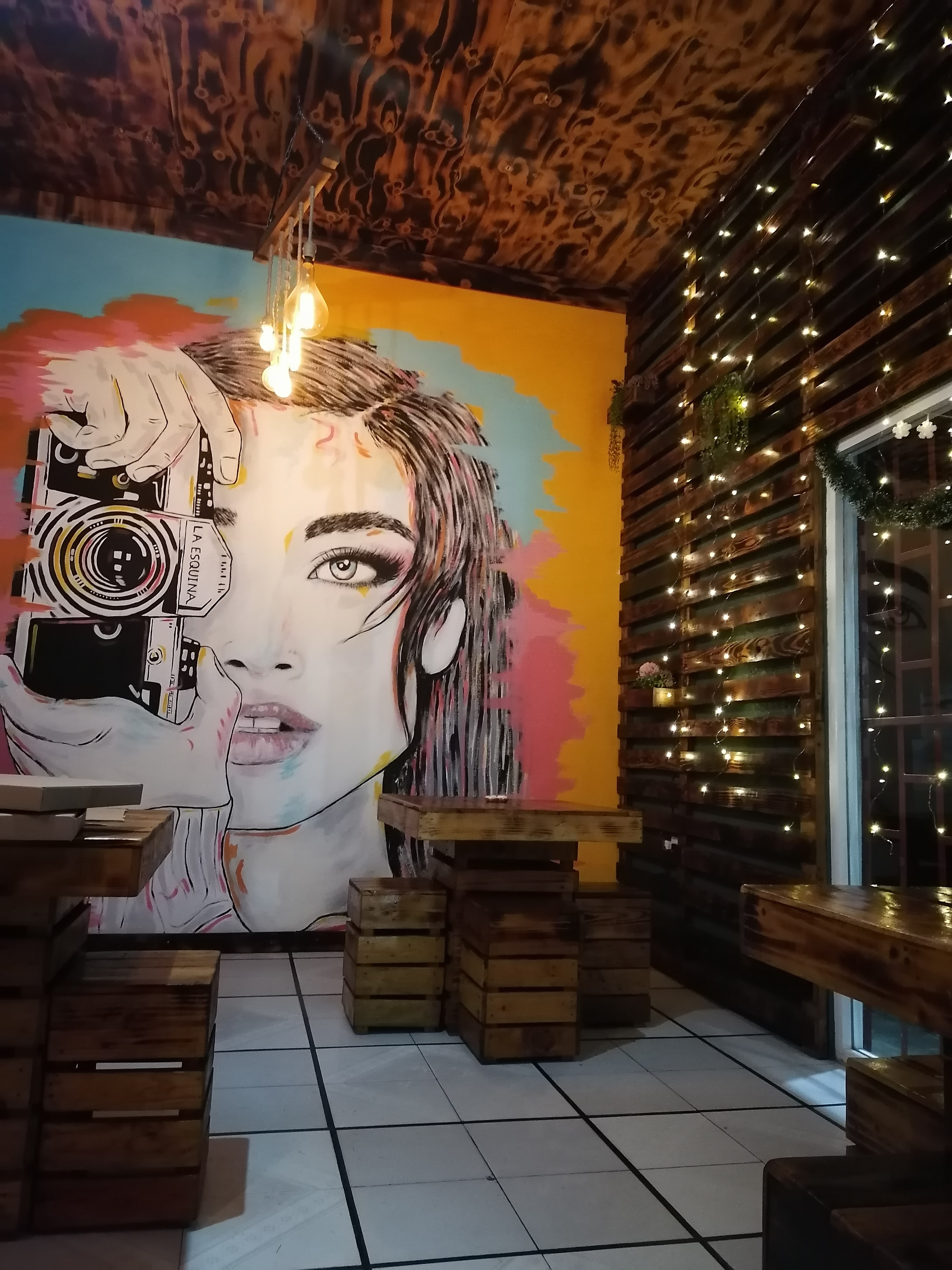 La Esquina Pizzerias image 5