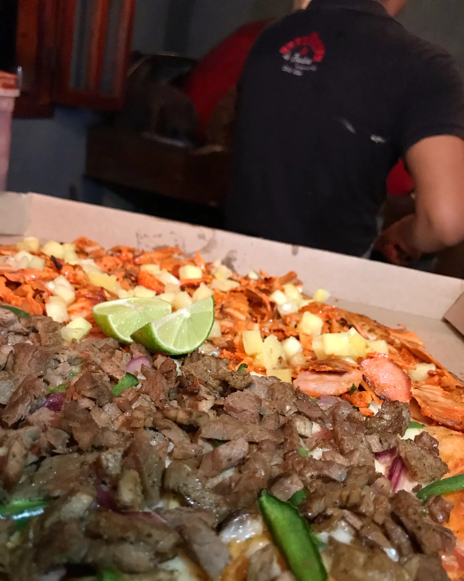 La Esquina Pizzerias image 6