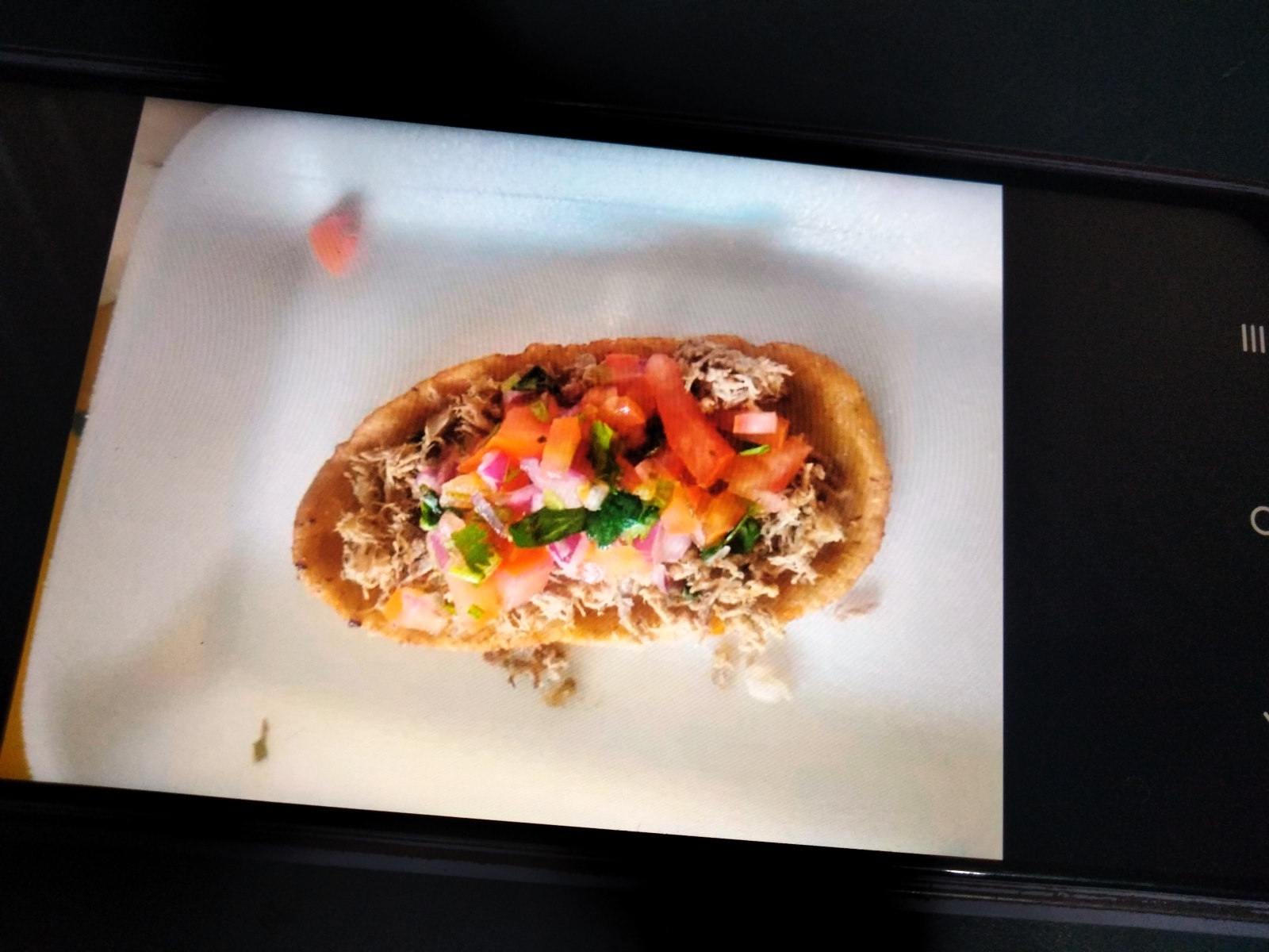 Antojitos "la escondida" image 5