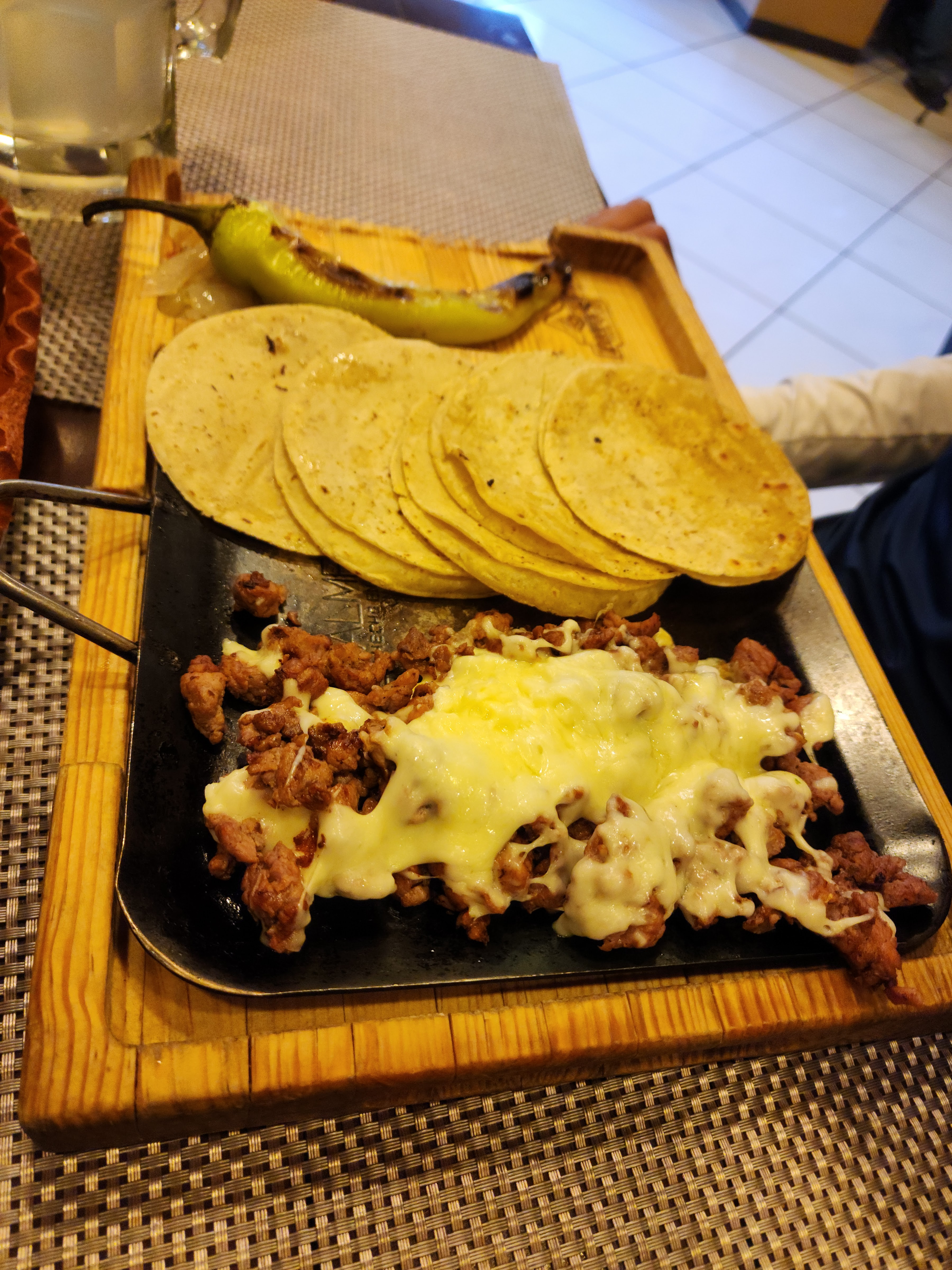 Payo's Tacos & Grill image 3